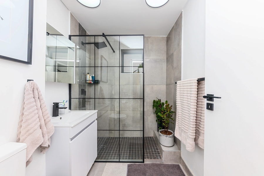 2 Bedroom Property for Sale in Cape Town City Centre Western Cape